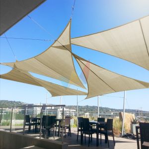 Real Scene Effect of 220GSM Vinyl-Waterproof No Grommet Curved Right Triangle Sun Shade Sail
